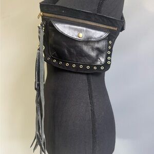 Elegant Black Leather Crossbody Bag